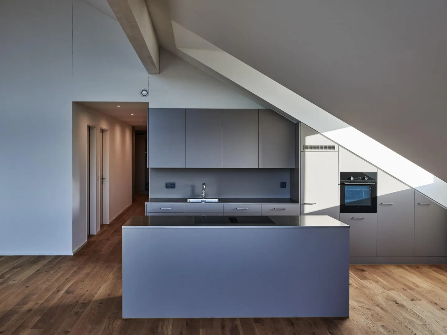 REBGUT INNEN 002 min